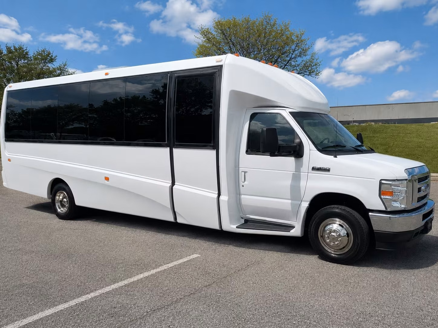 18 passenger minibus