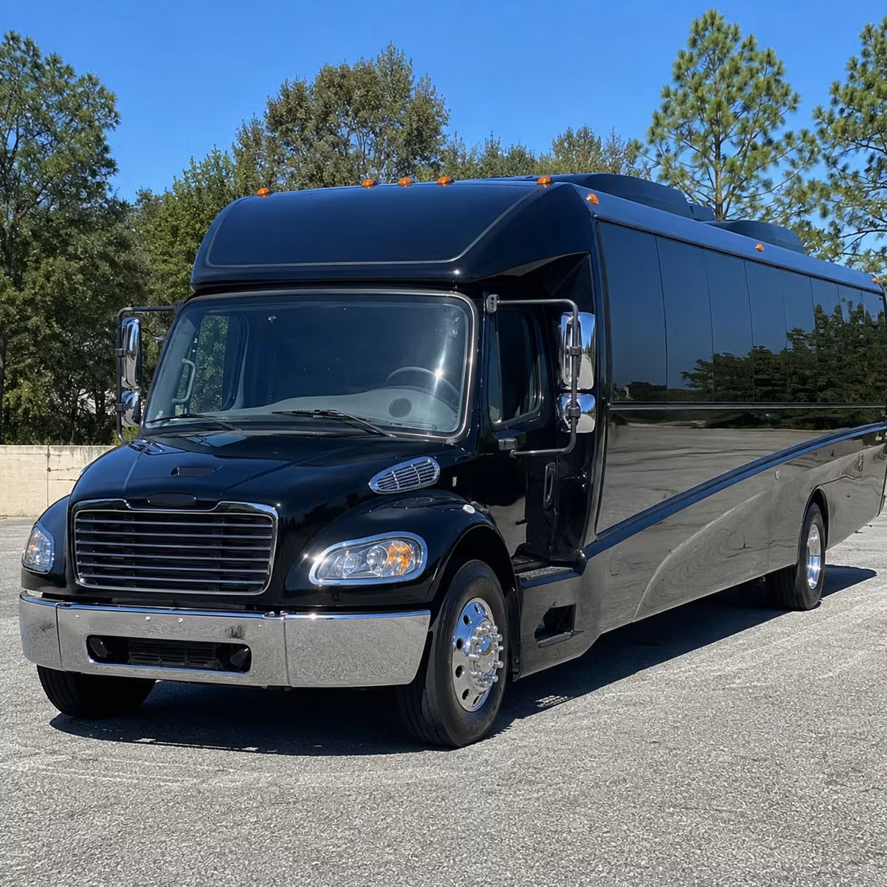 25 passenger minibus