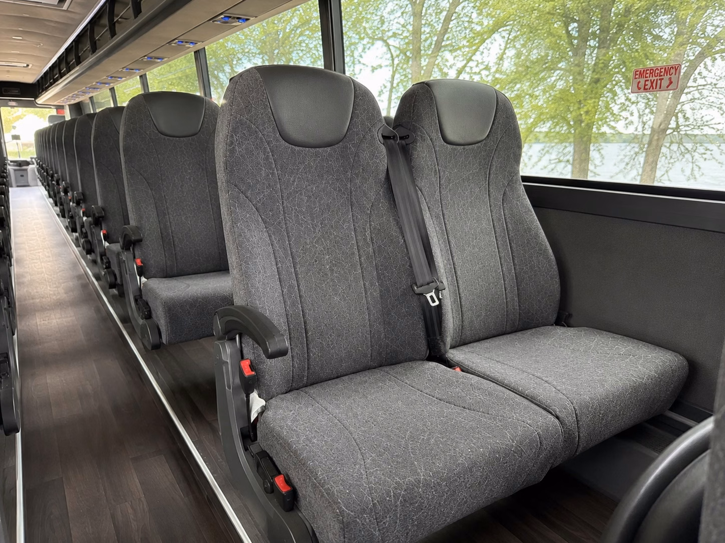 book a minibus for your federal way wedding party shuttle between getting ready suites and the venue