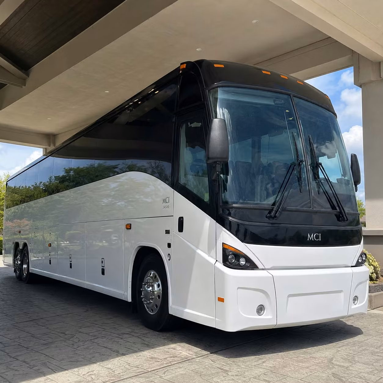 for the best federal way employee shuttle to sound transit and link light rail connections